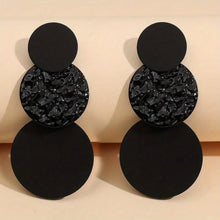 Cargar imagen en el visor de la galería, Textured Round Drop Earrings